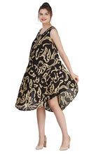 Load image into Gallery viewer, New Women Round Neck Abstract Print Umbrella Dress Free Size
