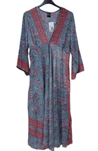 Load image into Gallery viewer, Women Paisley Print V-Neck Long Sleeve Silk Dress One Size
